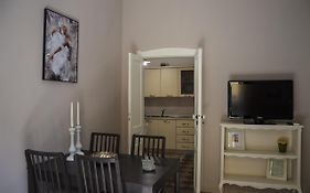 Parva Domus
